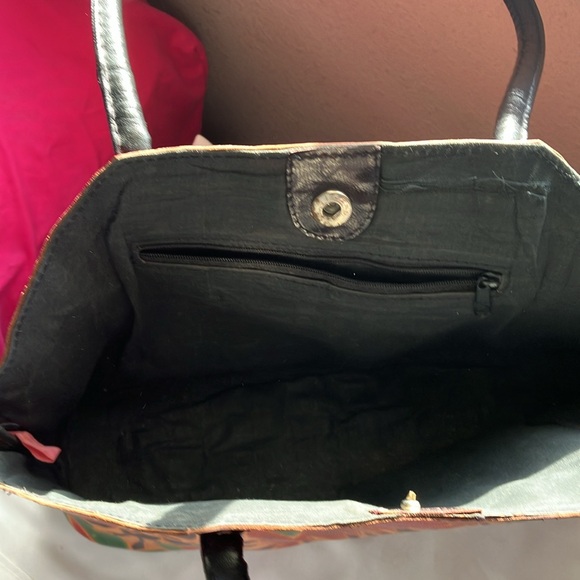 Vintage Tooled Leather Zebras Burgundy Red & Black Tote - Picture 3 of 5